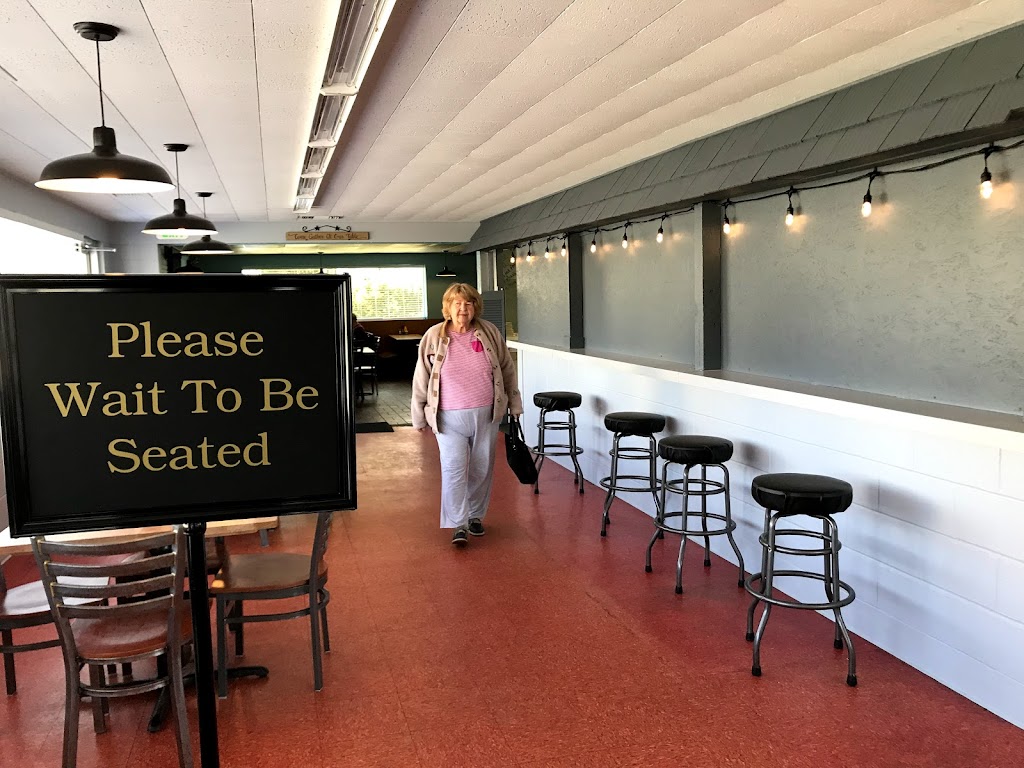 Josie’s Restaurant 44408