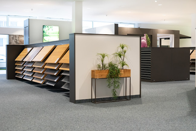Götz + Moriz GmbH - Baustoffe, Fliesen, Türen, Parkett, Werkzeuge, Arbeitskleidung - Baumarkt
