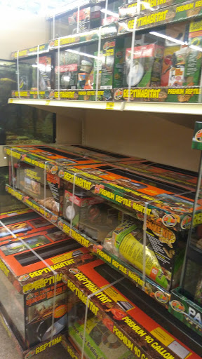 Pet Supply Store «PetSmart», reviews and photos, 7029 SW Nyberg St, Tualatin, OR 97062, USA