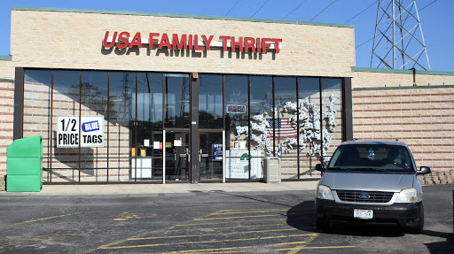 USA Family Thrift, 4470 S 108th St, Greenfield, WI 53228, USA, 