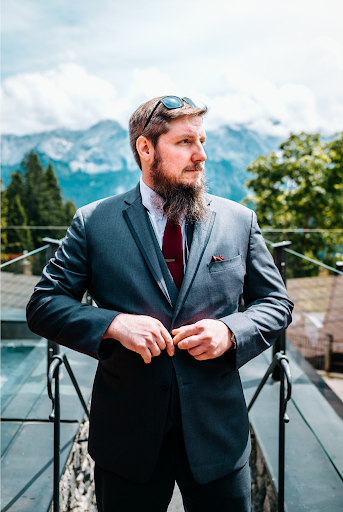 Barber Shop «Clip Joint Barber Shop», reviews and photos, 1314 Riverside Dr, McHenry, IL 60050, USA