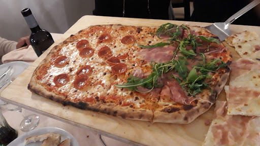Ristorante Pizzeria Jolly in Villa Minozzo, Provincia di Reggio Emilia