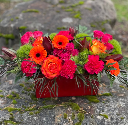 Florist «Puget Sound Floral-Normandy Park», reviews and photos, 17837 1st Avenue South #308, Burien, WA 98148, USA