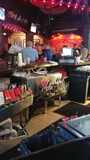 Bar «The Hideaway», reviews and photos, 2454 McMullen Booth Rd #209, Clearwater, FL 33759, USA