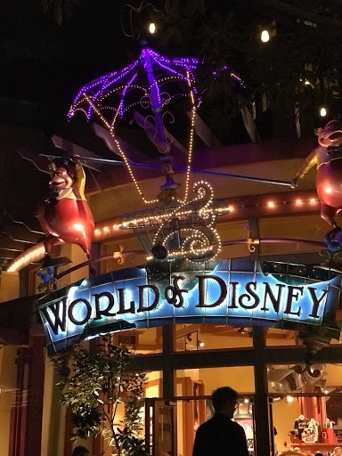 Collectibles Store «World of Disney», reviews and photos, 1565 S. Disneyland Dr, Anaheim, CA 92802, USA