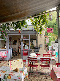 Atmosphère du Restaurant Le Saint Cirq Gourmand à Saint-Cirq-Lapopie - n°11