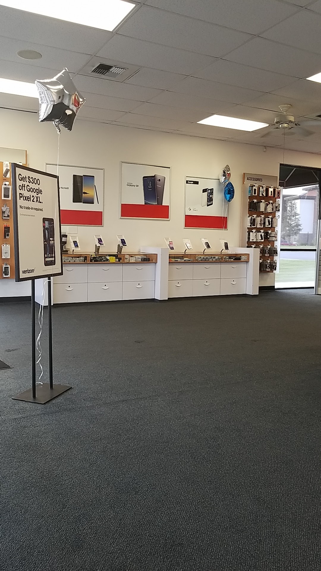 Verizon Authorized Retailer – Victra