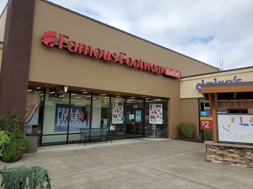 Shoe Store «Famous Footwear Outlet», reviews and photos, 1332 Lum Rd, Centralia, WA 98531, USA