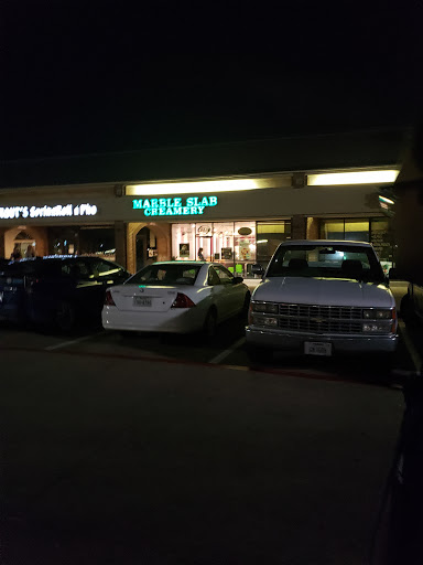 Ice Cream Shop «Marble Slab Creamery», reviews and photos, 780 E Road to Six Flags St #234, Arlington, TX 76011, USA