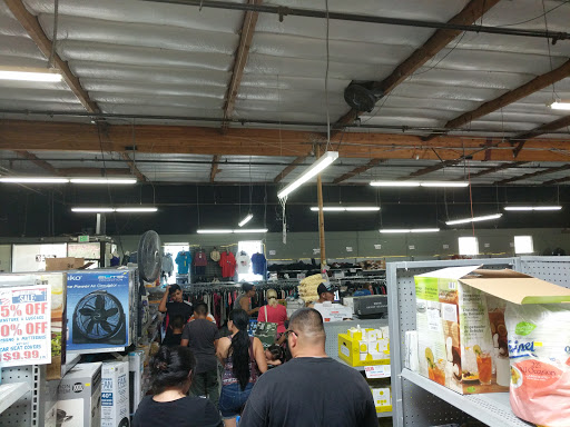 Outlet Store «Shop Heroic Wholesale Outlet», reviews and photos, 9744 Dino Dr, Elk Grove, CA 95624, USA