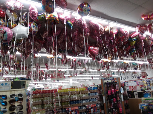 Dollar Store «Dollar Tree», reviews and photos, 12110 U.S. 71 B, Grandview, MO 64030, USA