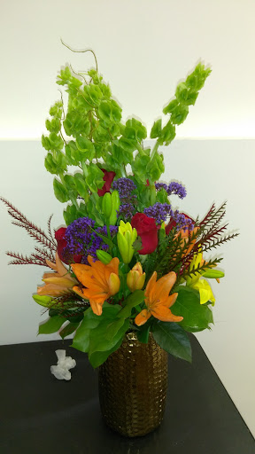 Florist «Plump Chicago Flower Shop», reviews and photos, 411 E Oakwood Blvd, Chicago, IL 60653, USA