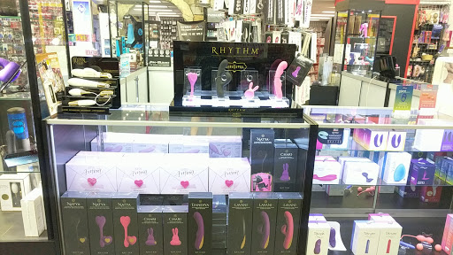 Lingerie Store «Lover Luxuries», reviews and photos, 6065 N Maple St, Omaha, NE 68104, USA