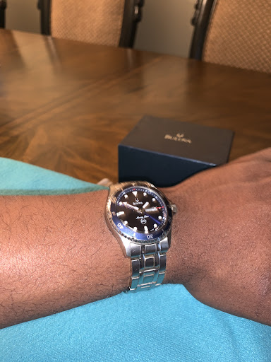 Jewelry Store «Mamari Jewelers», reviews and photos, 35 S Middletown Rd, Nanuet, NY 10954, USA