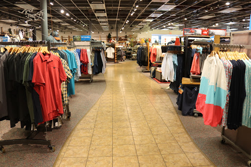 Outdoor Sports Store «Alpine Shop - Kirkwood, MO», reviews and photos, 440 N Kirkwood Rd, Kirkwood, MO 63122, USA