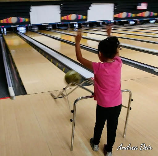 Bowling Alley «Pin Twist Family Entertainment Center», reviews and photos, 308 TX-46, Seguin, TX 78155, USA
