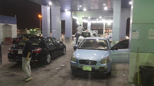 مغسلة هجر كلين لغسيل السيارت 