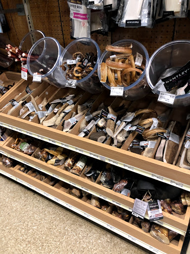 Pet Supply Store «PetSmart», reviews and photos, 190 Rt 10 West, East Hanover, NJ 07936, USA