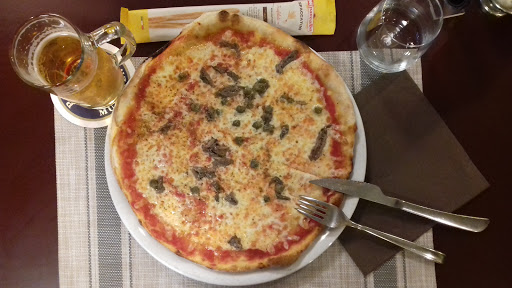 Bar Ristorante Pizzeria New Golden Gate in Meledo, Provincia di Vicenza