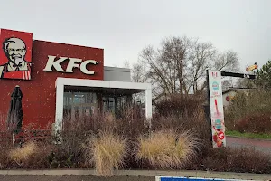 KFC Libertów Amic image