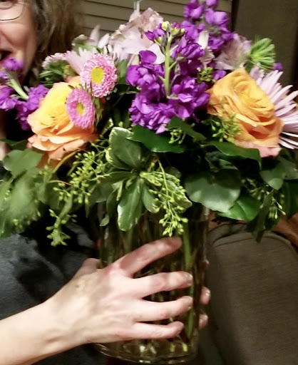 Florist «K & M Floral & Interior Plant Designs», reviews and photos, 537 Main St, Woodland, CA 95695, USA