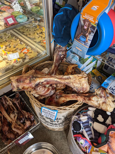 Pet Store «Mouthfuls Pet Supply Store», reviews and photos, 4224 Tennyson St, Denver, CO 80212, USA