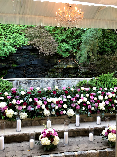 Florist «Ultima Florals», reviews and photos, 81-02 37th Ave, Jackson Heights, NY 11372, USA