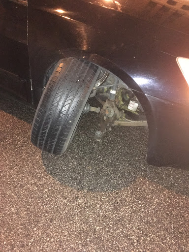 Auto Body Shop «A & Zee Auto Repair and Body Shop», reviews and photos, 3527 N Harlem Ave, Chicago, IL 60634, USA