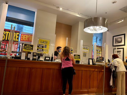 Clothing Store «Banana Republic», reviews and photos, 1401 Walnut St, Philadelphia, PA 19103, USA