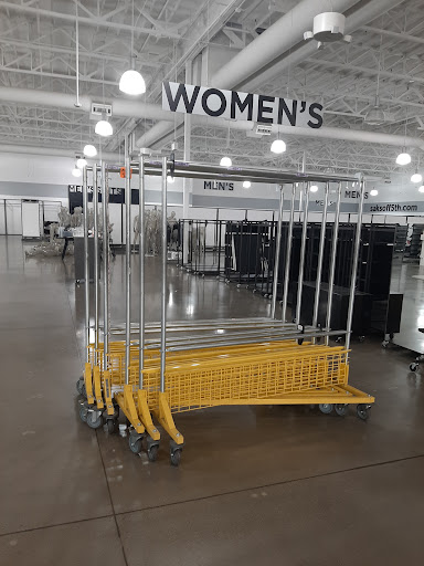 Department Store «Saks OFF 5TH», reviews and photos, 3310 Livermore Outlets Dr, Livermore, CA 94551, USA