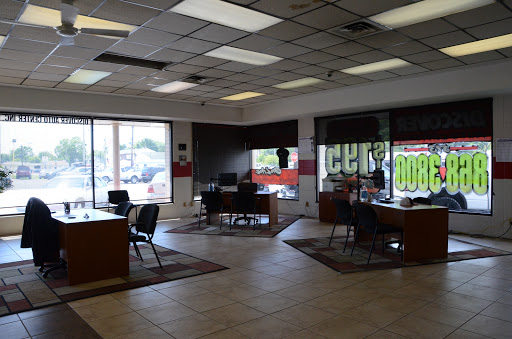 Used Car Dealer «Discover Auto Center», reviews and photos, 790 S Erie Blvd, Hamilton, OH 45011, USA