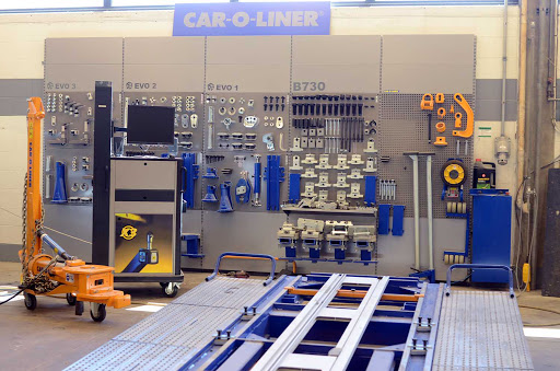 Auto Body Shop «Tech-Cor Body Shop», reviews and photos, 110 E Palatine Rd, Wheeling, IL 60090, USA