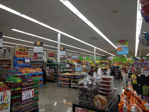 Grocery Store «Superior Grocers», reviews and photos, 12630 Hawthorne Blvd, Hawthorne, CA 90250, USA