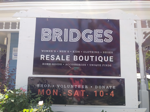 Boutique «Bridges Thrifty Boutique», reviews and photos, 220 W Belt Line Rd, Cedar Hill, TX 75104, USA