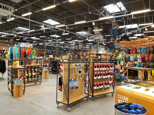 Camping Store «REI», reviews and photos, 9637 E County Line Rd, Englewood, CO 80112, USA