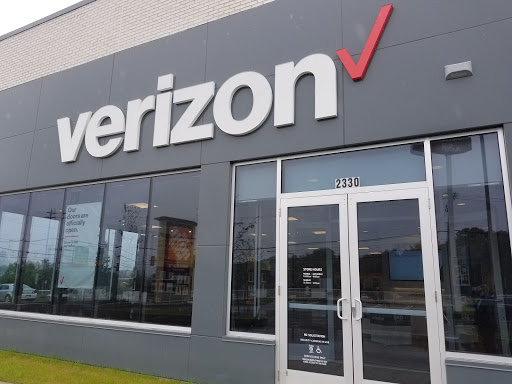 Cell Phone Store «Verizon», reviews and photos, 2500 W Moreland Rd, Willow Grove, PA 19090, USA