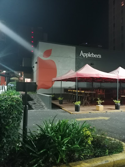 Applebee's Zona Viva
