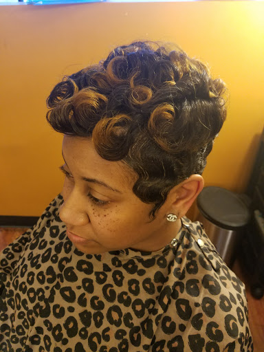 Beauty Salon «Upscale Salon & Weave Center», reviews and photos, 4447 Wade Green Rd, Kennesaw, GA 30144, USA