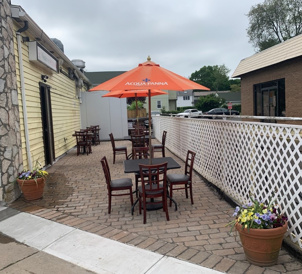 Westover Pizzeria II 06906