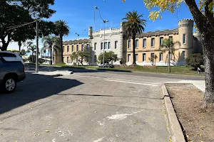 Cuartel de Blandengues image