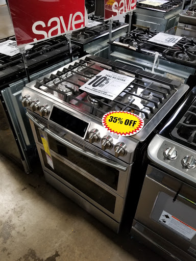 Appliance Store «Sears Outlet», reviews and photos, 12001 Sears St, Livonia, MI 48150, USA