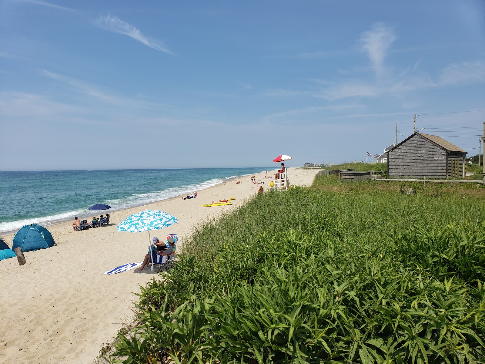 Fotografie cu Madaket Beach cu o suprafață de nisip beige