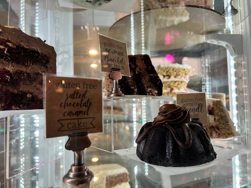 Dessert Restaurant «Shyndigz», reviews and photos, 1903 W Cary St, Richmond, VA 23220, USA