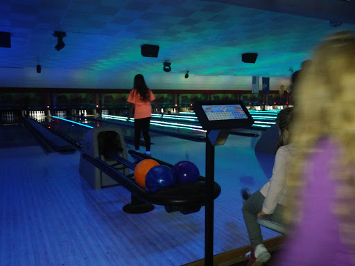 Bowling Alley «Merri-Bowl Lanes», reviews and photos, 30950 Five Mile Road, Livonia, MI 48154, USA