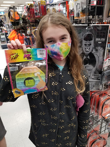 Sporting Goods Store «Big 5 Sporting Goods - Fresno (Shaw)», reviews and photos, 3022 W Shaw Ave, Fresno, CA 93711, USA