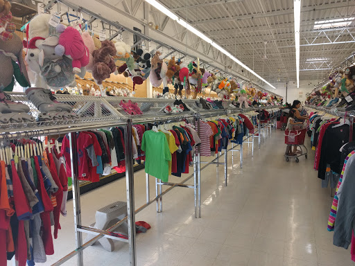 Thrift Store «Valley Thrift Store», reviews and photos, 1717 Woodman Dr, Kettering, OH 45420, USA