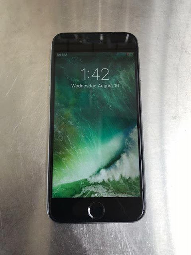 Mobile Phone Repair Shop «15 Minute Eagan iPhone Repair», reviews and photos, 2075 Cliff Rd #104, Eagan, MN 55122, USA