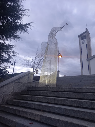 Igreja de Vila Franca das Naves