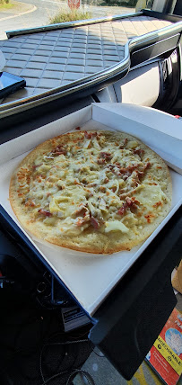 Plats et boissons du Pizzas à emporter LA NONNA PIZZA à Bouesse - n°8