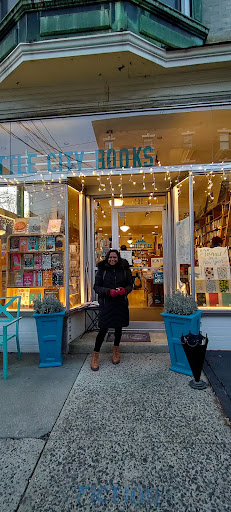 Book Store «Little City Books», reviews and photos, 100 Bloomfield St, Hoboken, NJ 07030, USA